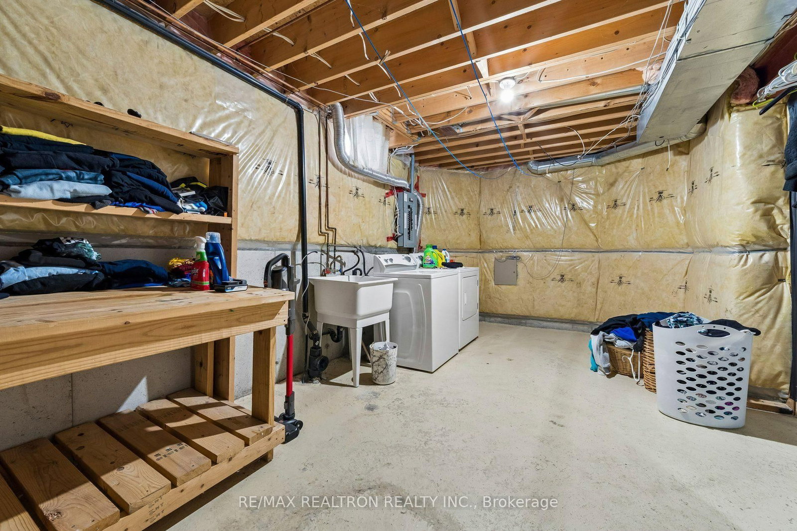 58 Lurosa Cres, Whitby, view 49