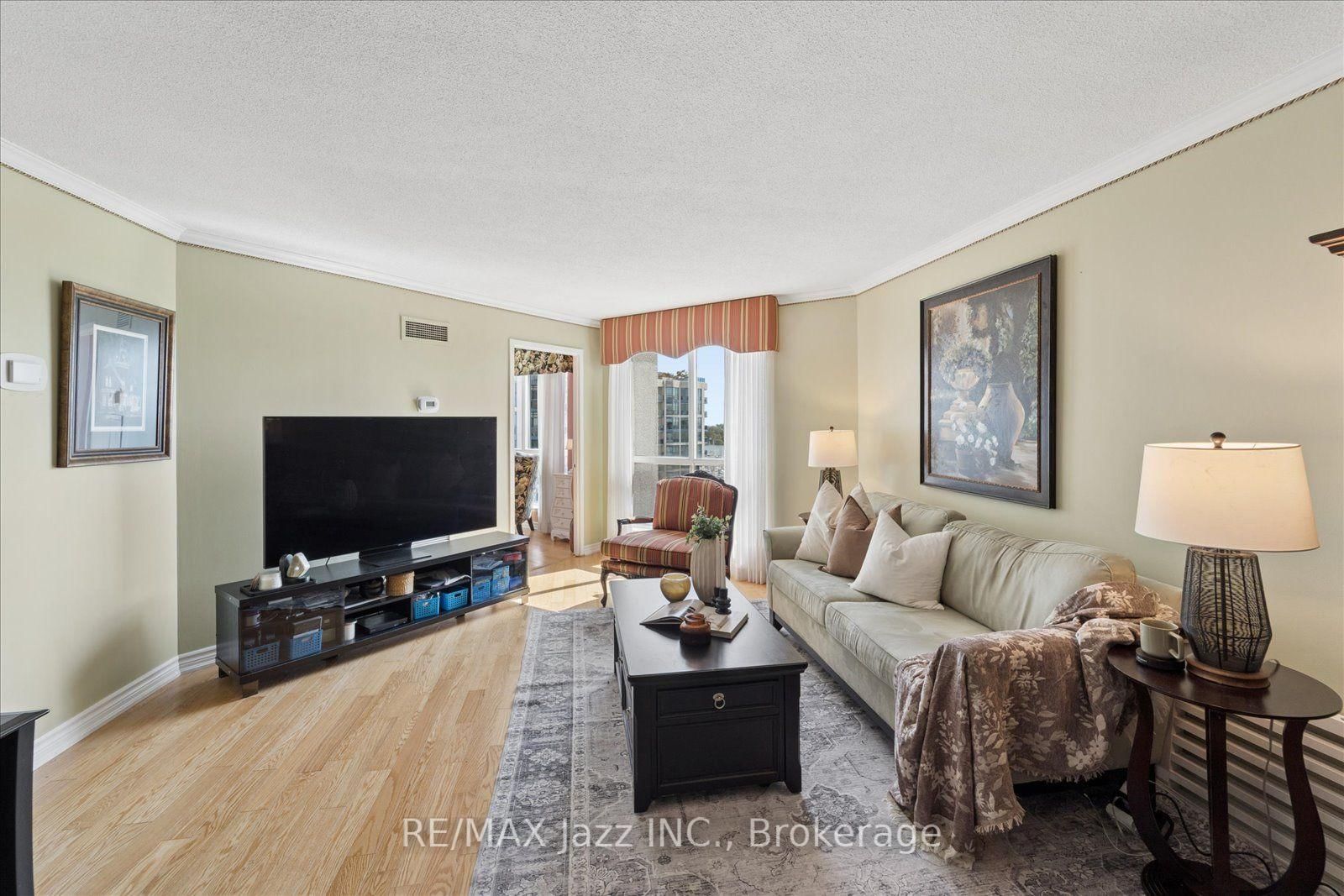 360 Watson Street W • #1003 • Whitby, ON photo 5
