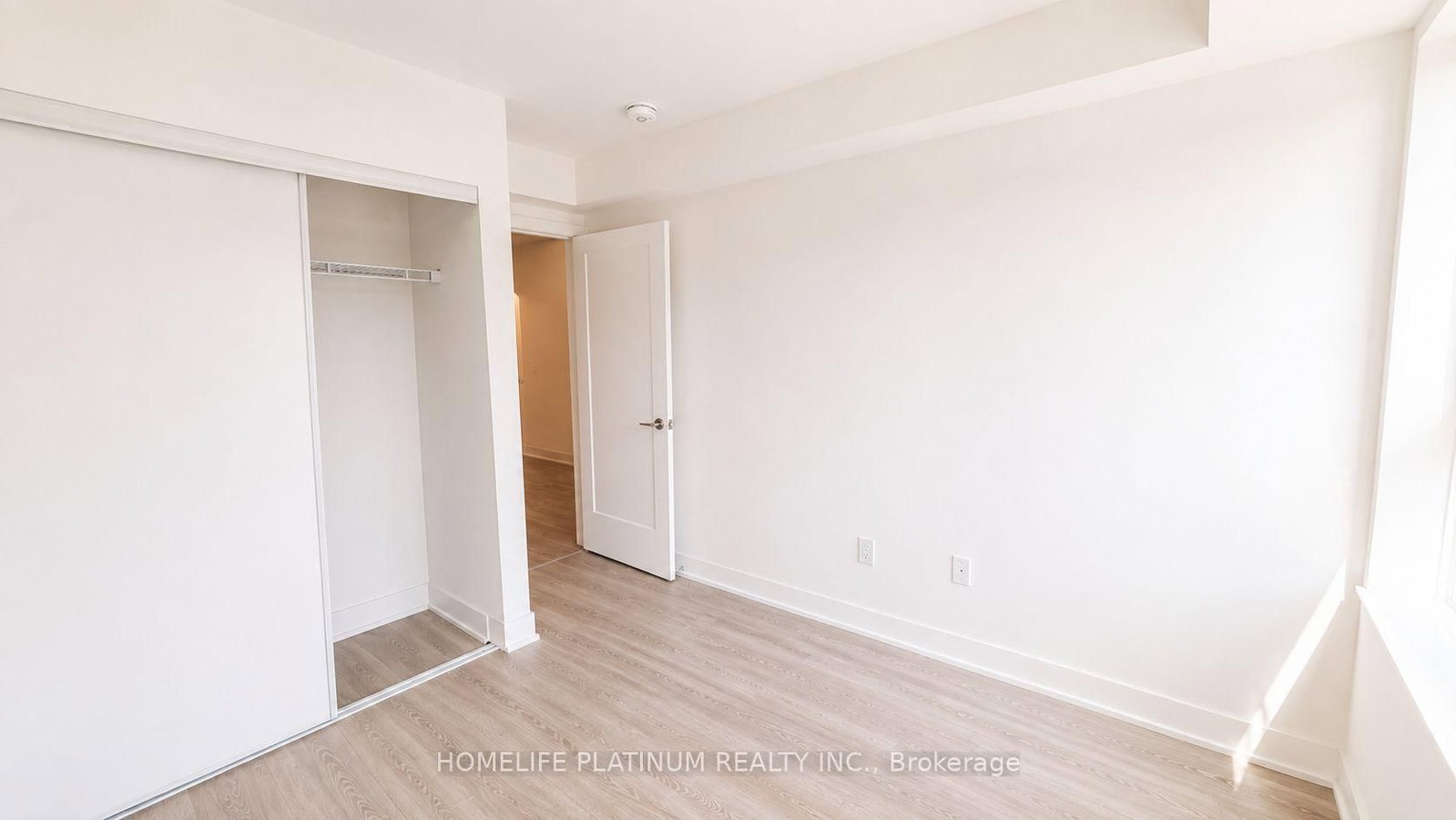 5-24 ALPINE SYMPHONY Path, Oshawa, view 14