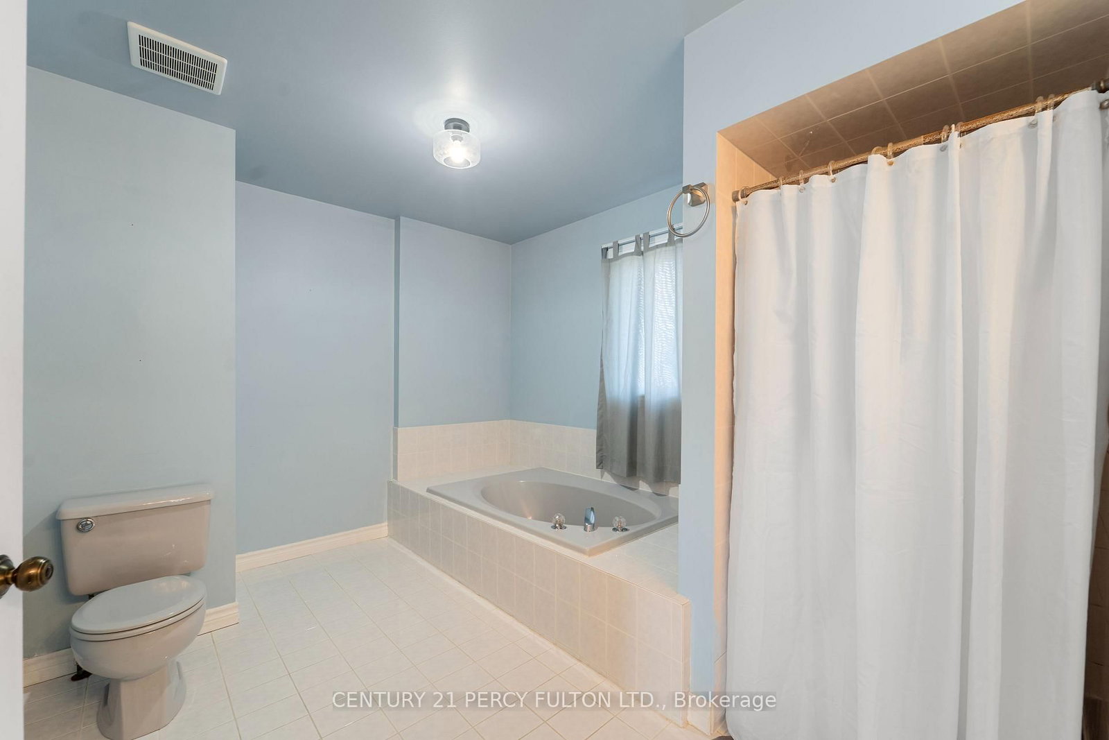 1913 Rosebank Rd, Pickering, view 20