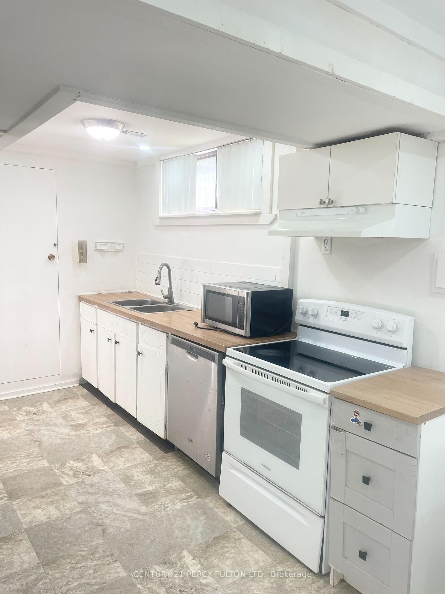 Bsmt - 26 Flintwick Drive, Toronto 3