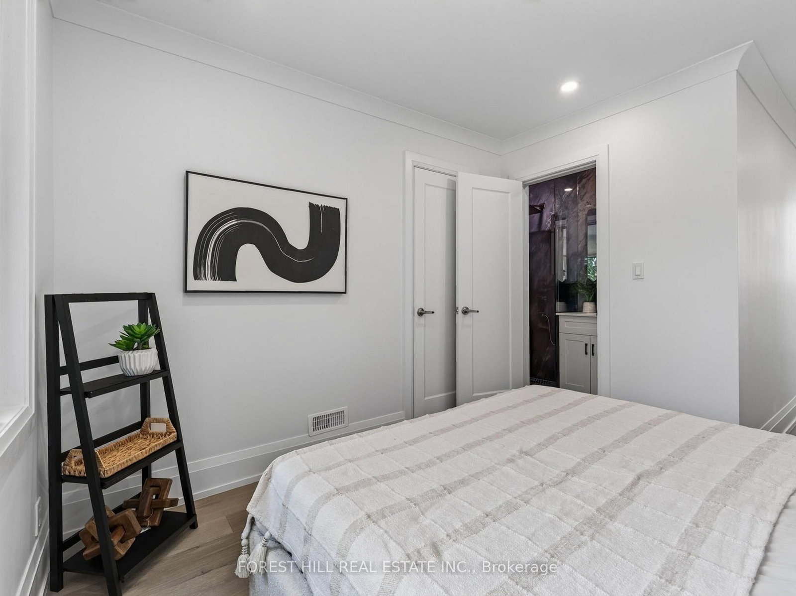 54 Chatham Avenue • Toronto, ON photo 17
