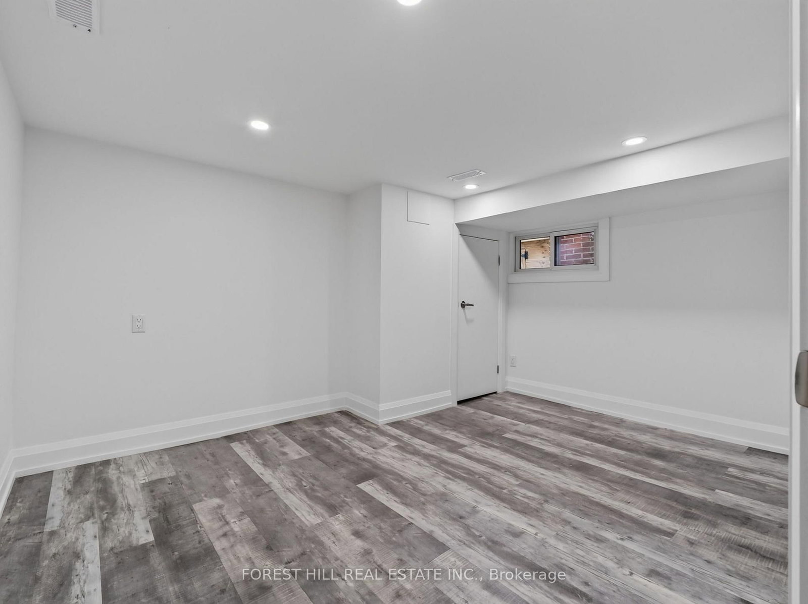 54 Chatham Avenue • Toronto, ON photo 25