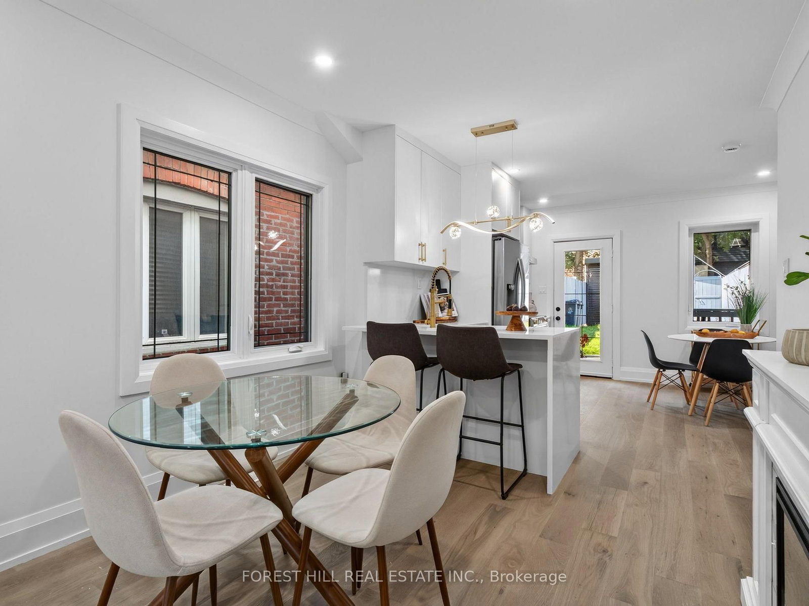 54 Chatham Avenue • Toronto, ON photo 6