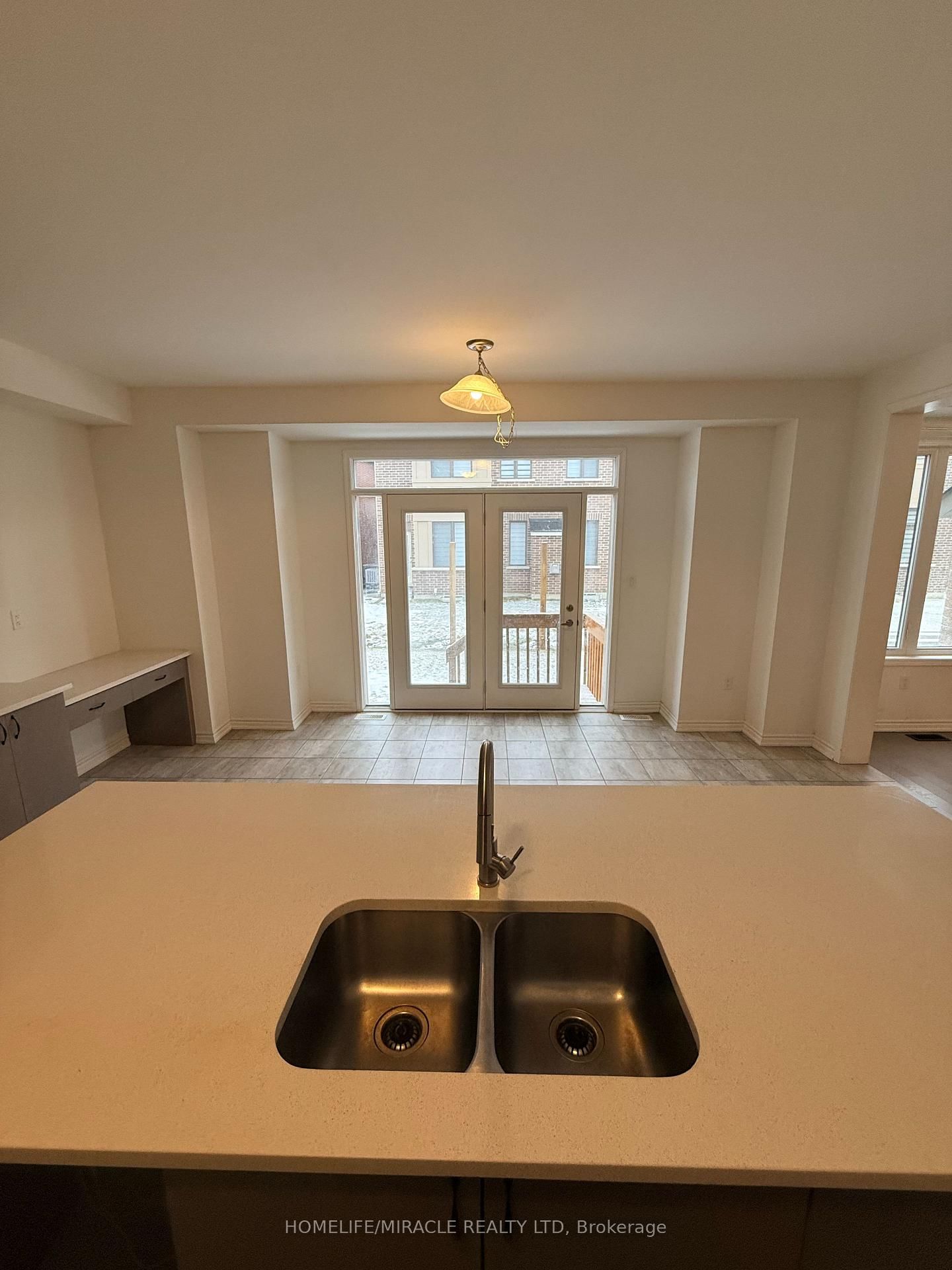 1421 Swallowtail Lane • Pickering, ON photo 13