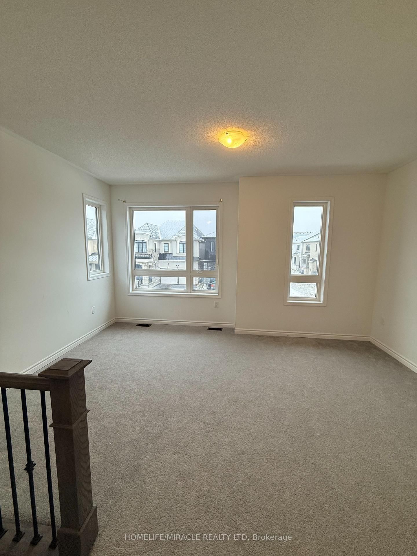 1421 Swallowtail Lane • Pickering, ON photo 21