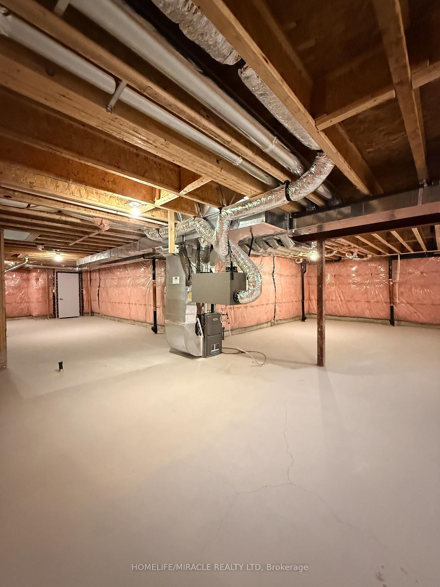 1421 Swallowtail Lane • Pickering, ON photo 30