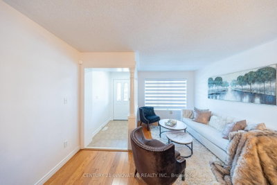 54 Carpendale Crescent • Ajax, ON photo 5