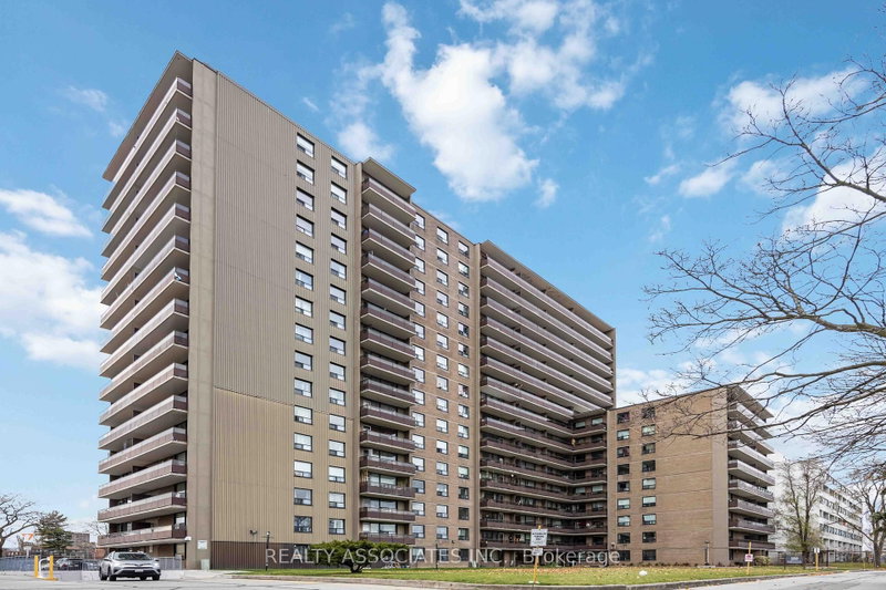 811 - 180 Markham Road