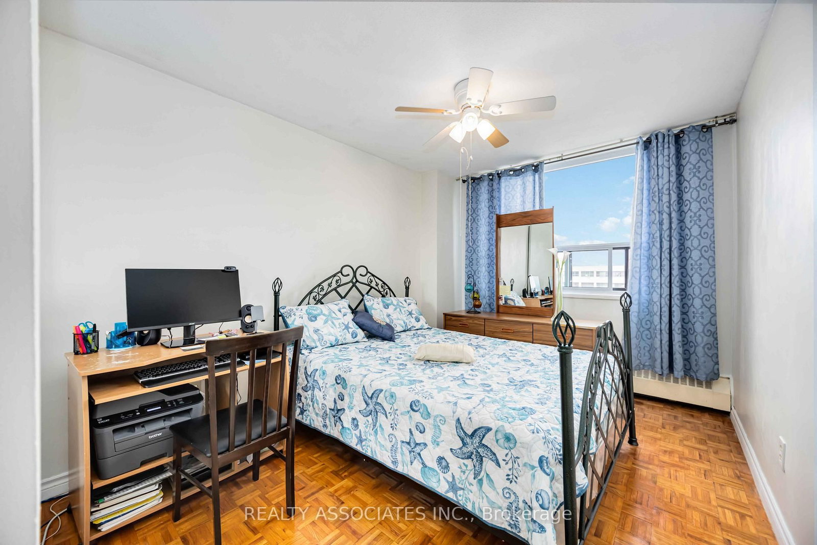 180 Markham Road • #811 • Toronto, ON photo 11