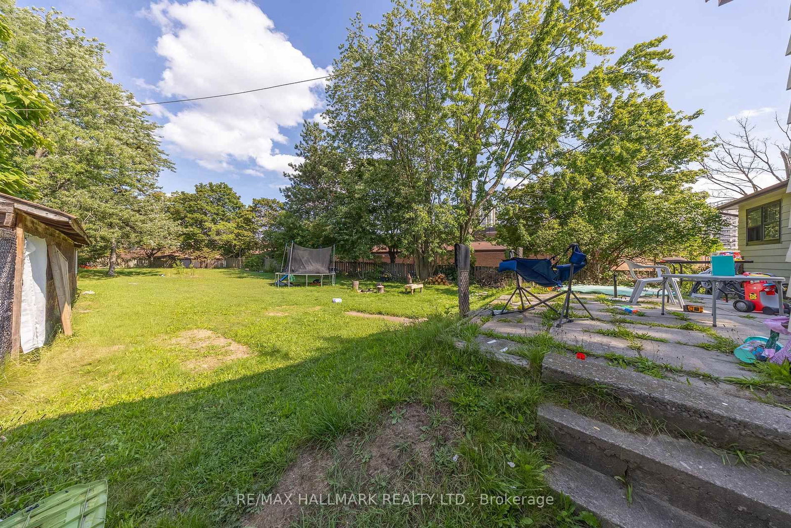 1911 Glenview Rd, Pickering, view 4