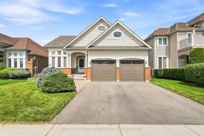 291 Whitby Shores Greenway - Photo 1