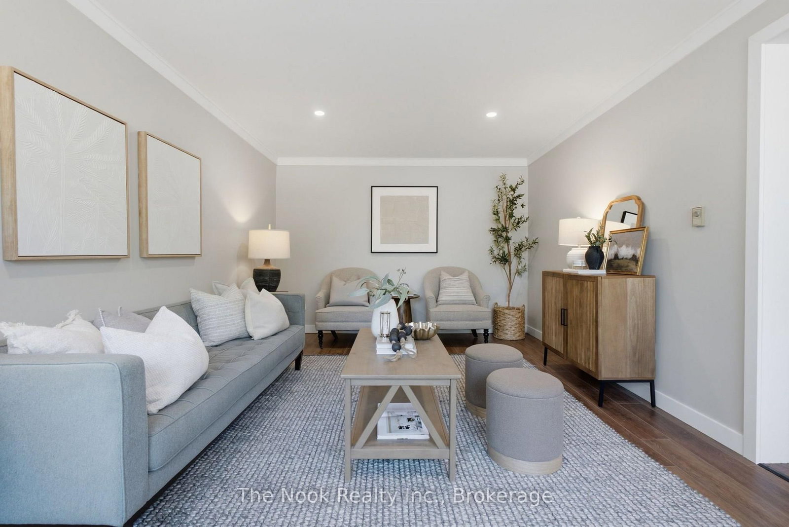 98 Durham Street • Oshawa, ON photo 9