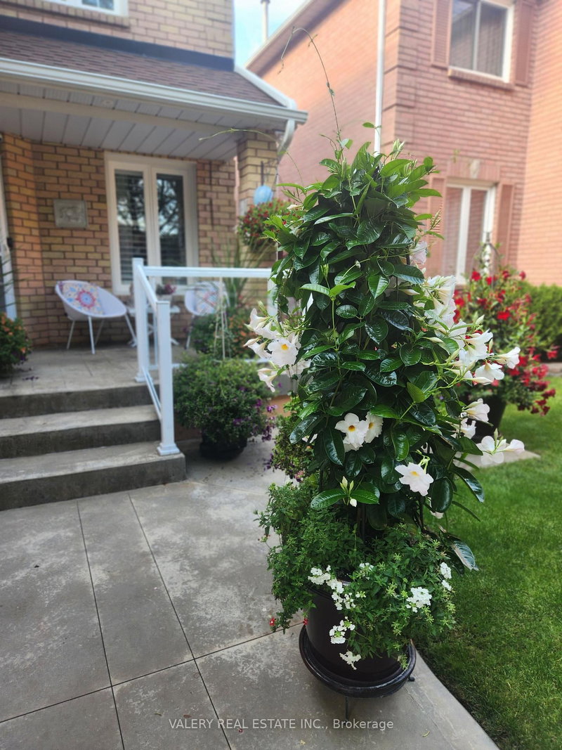 28 Iles Street
