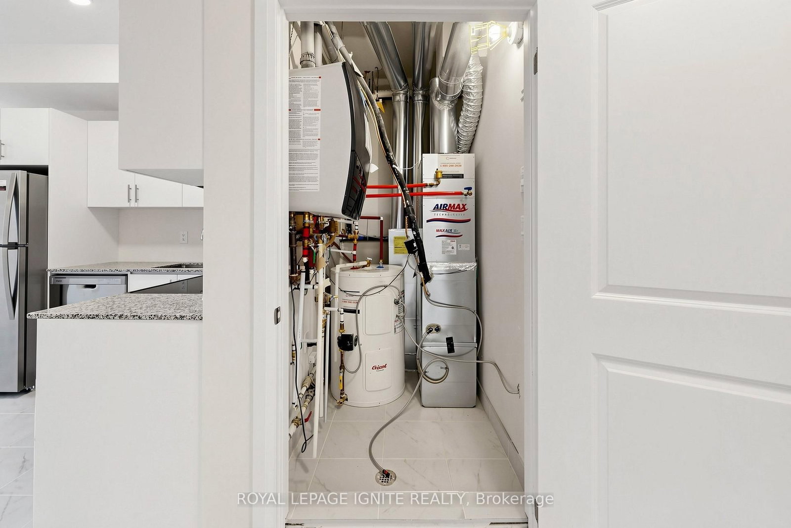 155 Tapscott Road • #22 • Toronto, ON photo 31