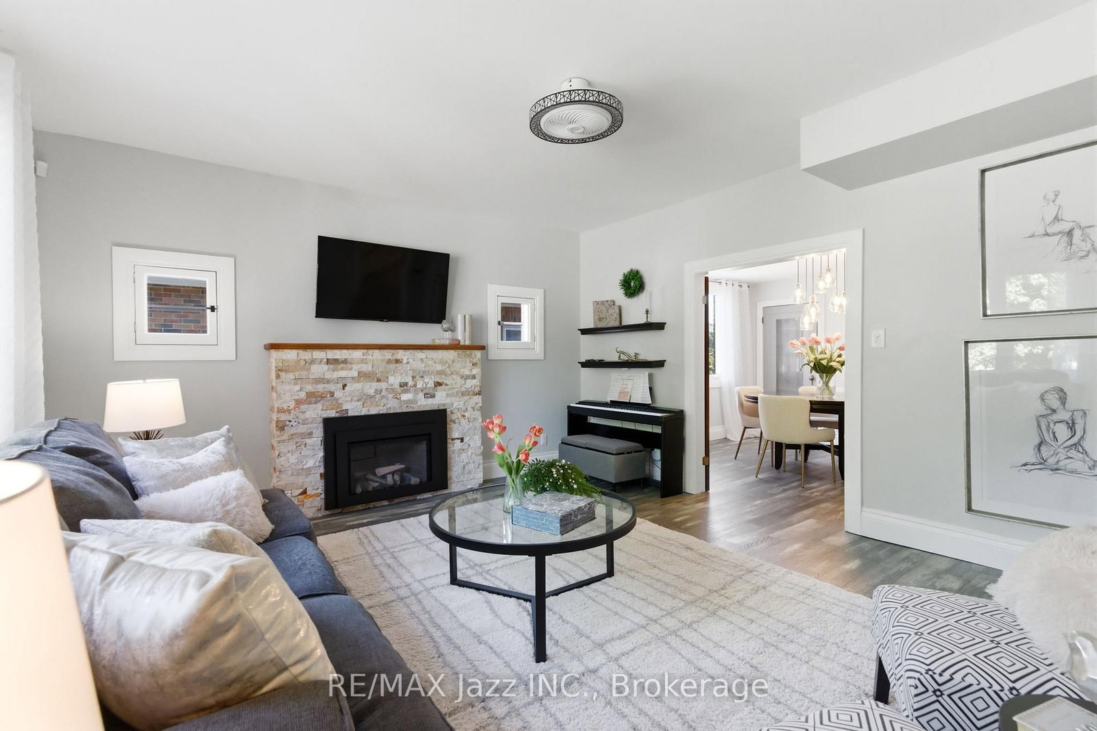 72 Cadillac Ave, Oshawa, view 10