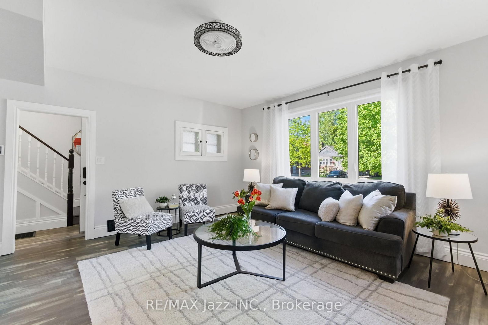 72 Cadillac Ave, Oshawa, view 12