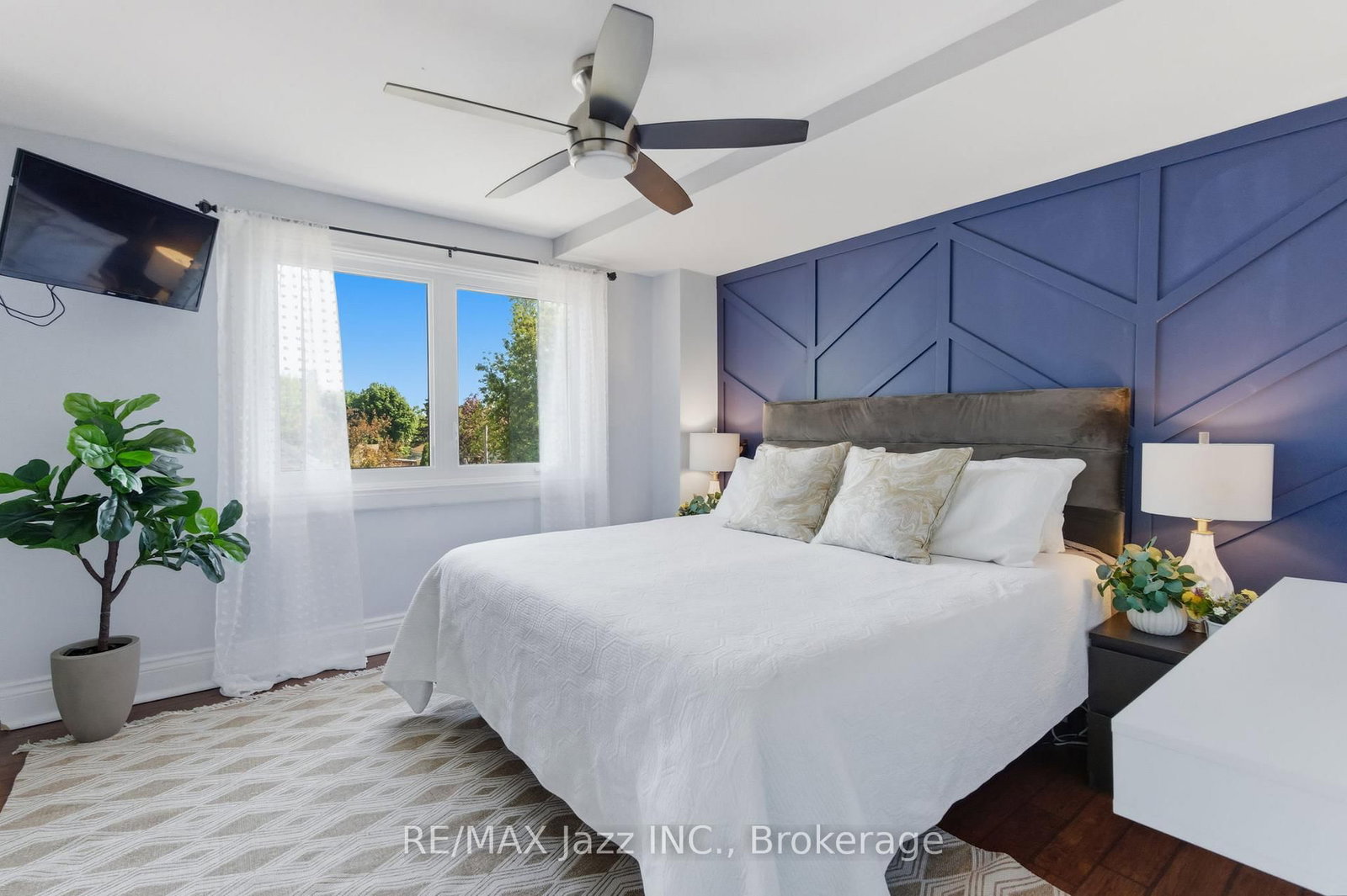 72 Cadillac Ave, Oshawa, view 25