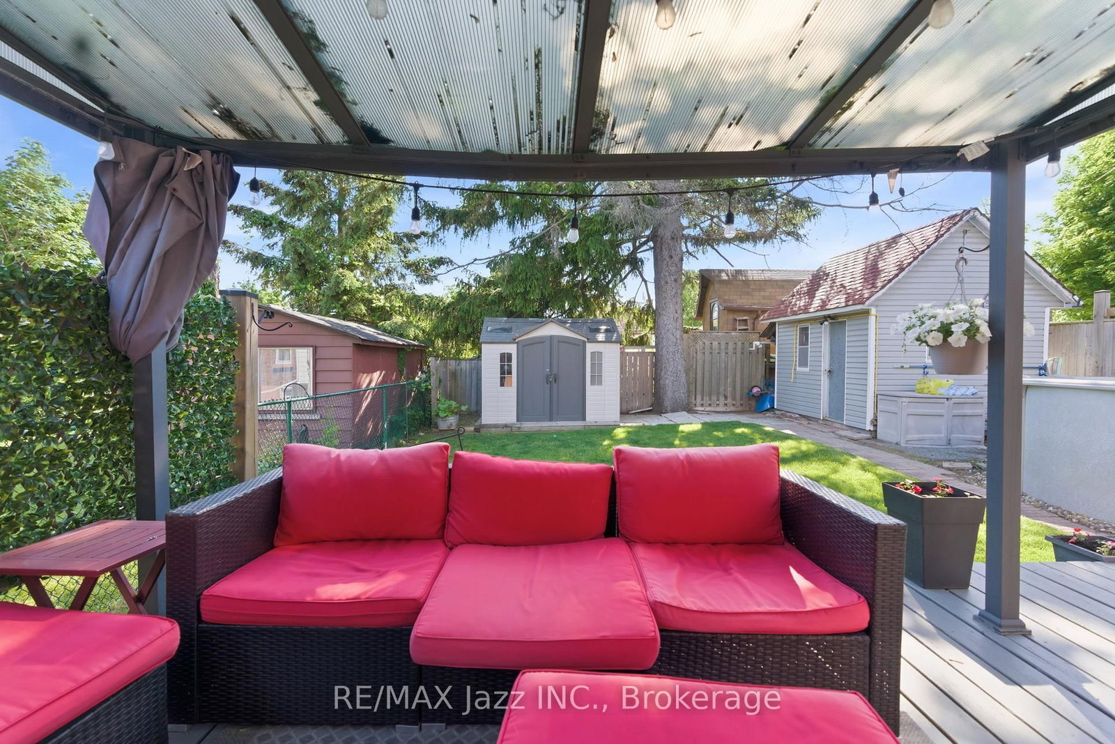 72 Cadillac Ave, Oshawa, view 49