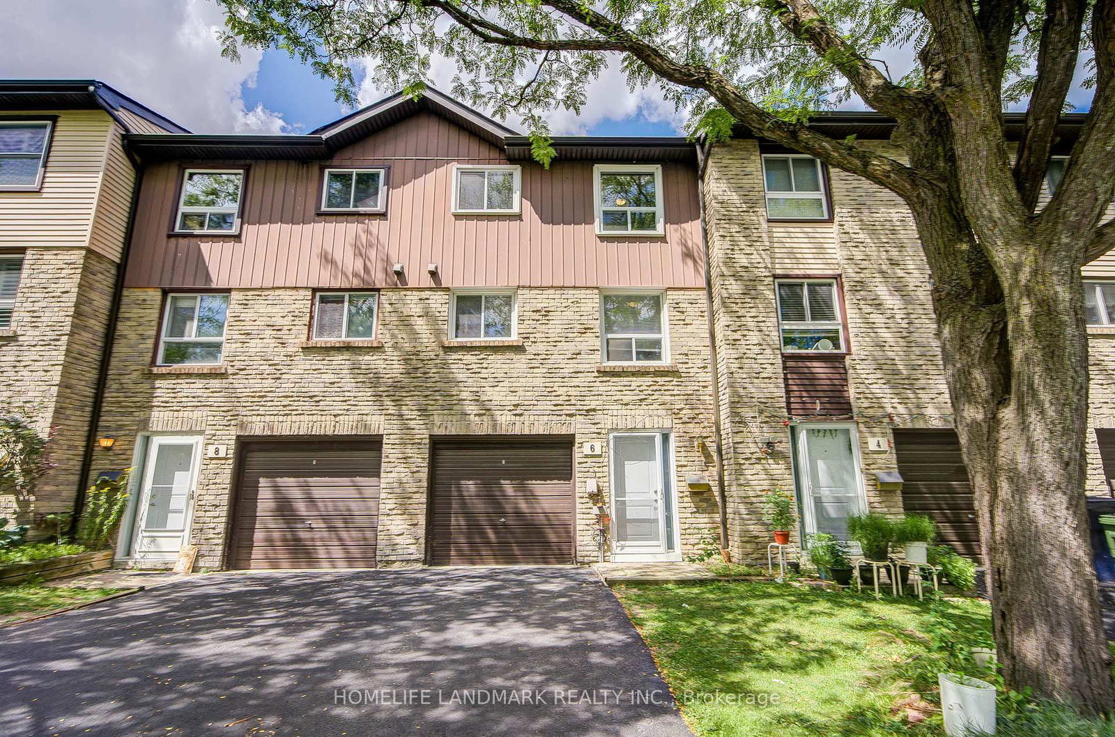 Property at 6 Thunder