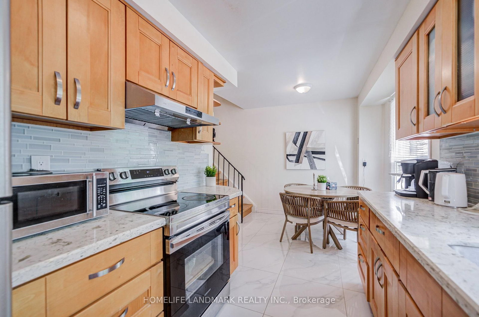 6 Thunder Grove • Toronto, ON photo 14