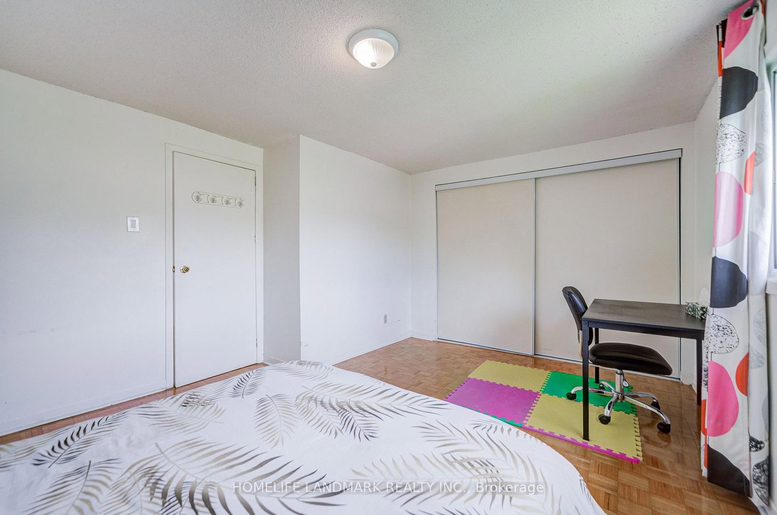 6 Thunder Grove • Toronto, ON photo 24