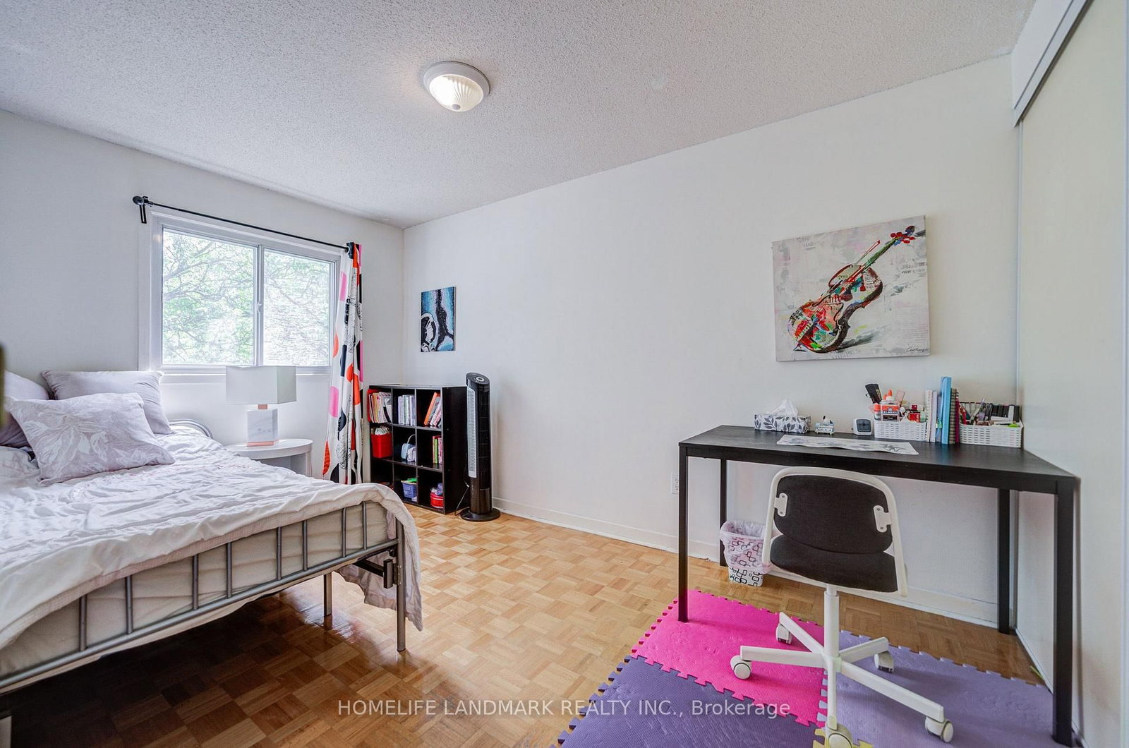 6 Thunder Grove • Toronto, ON photo 26