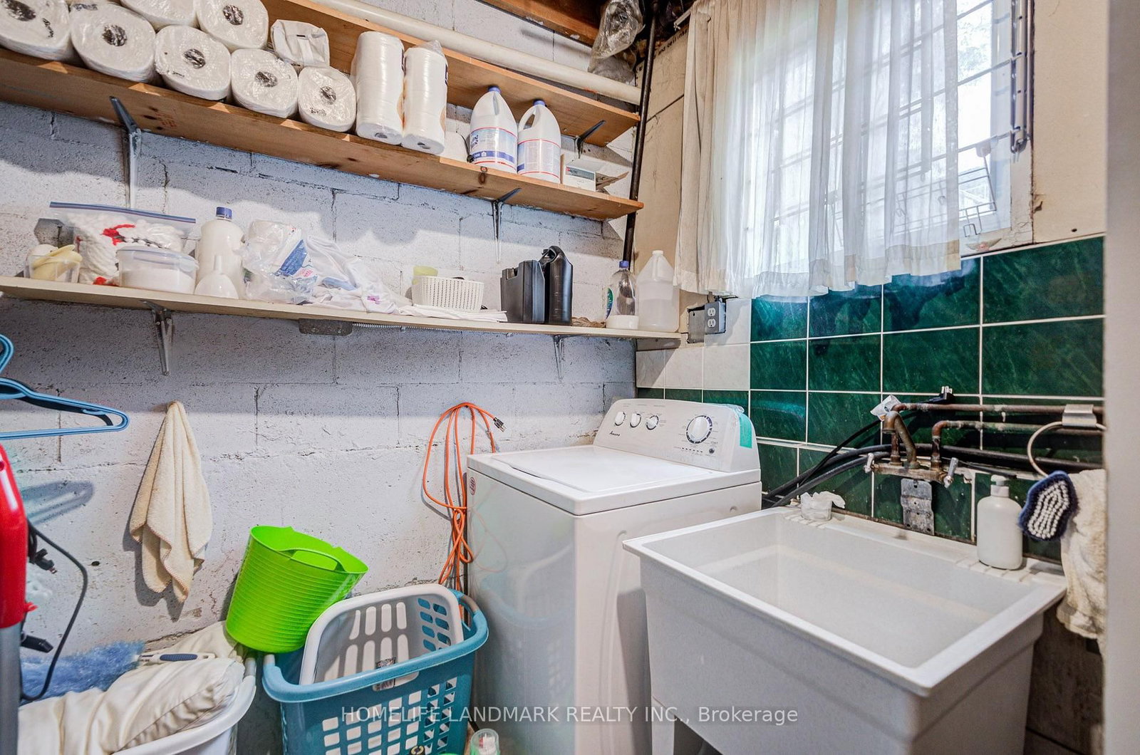6 Thunder Grove • Toronto, ON photo 38