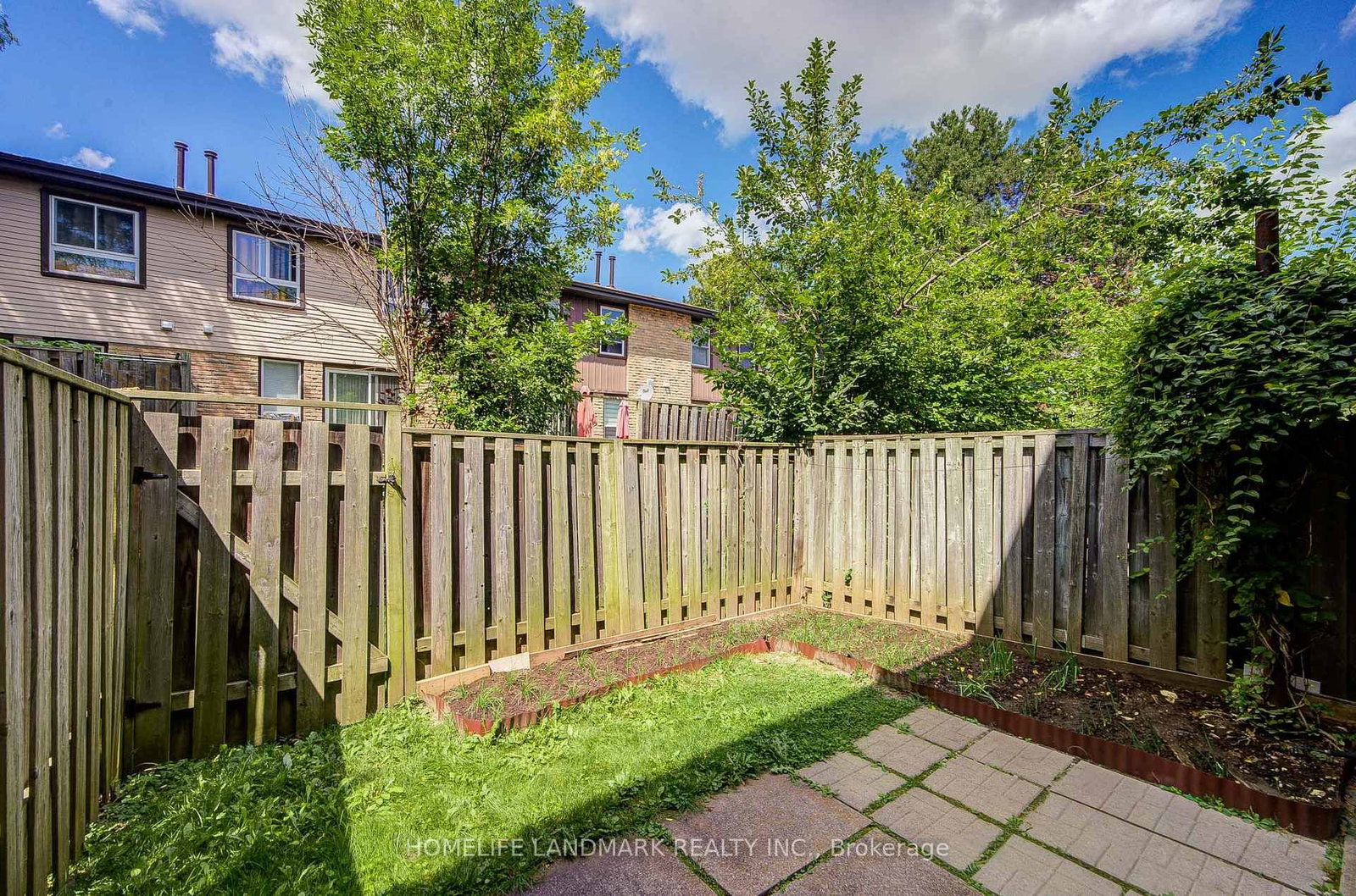6 Thunder Grove • Toronto, ON photo 42