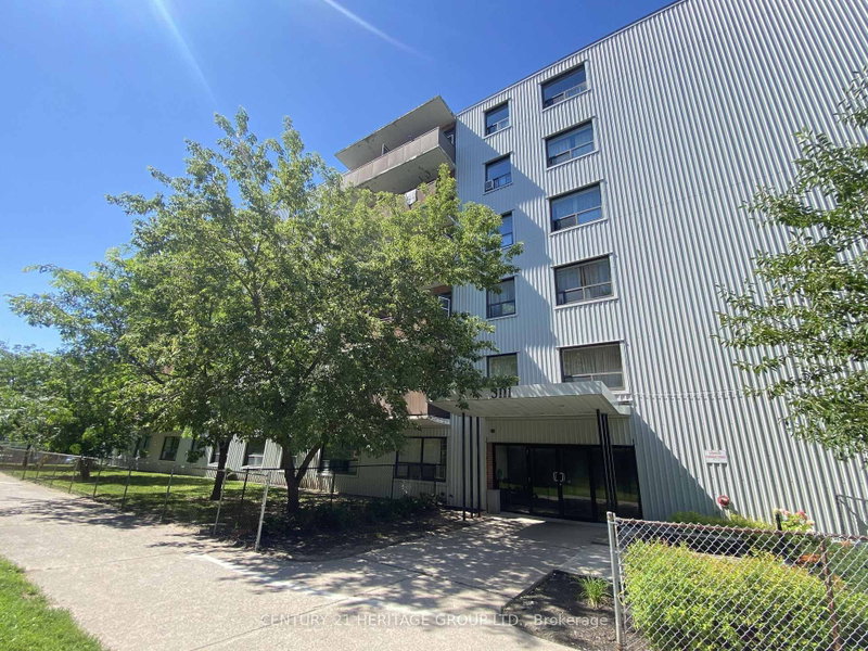 102 - 3111 Eglinton Avenue E