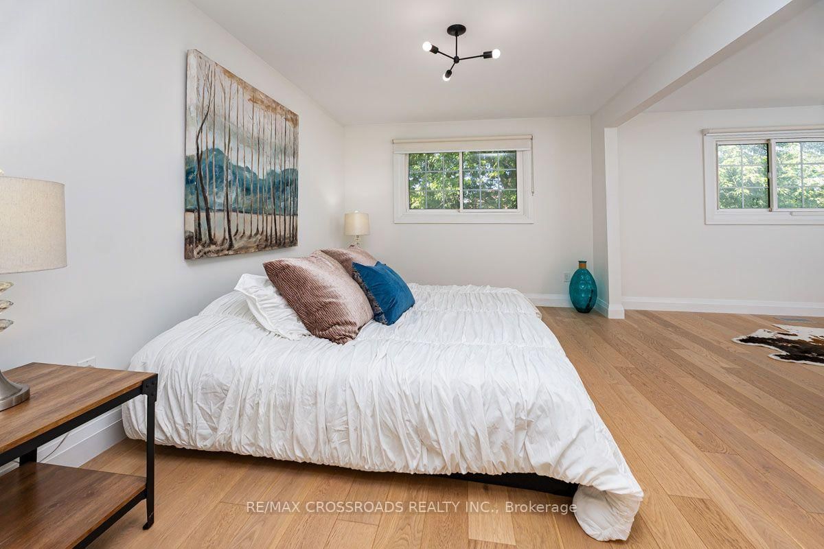132 Collingsbrook Boulevard • Toronto, ON photo 15