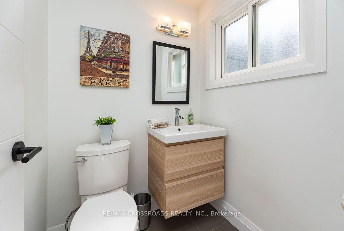 132 Collingsbrook Boulevard • Toronto, ON photo 22