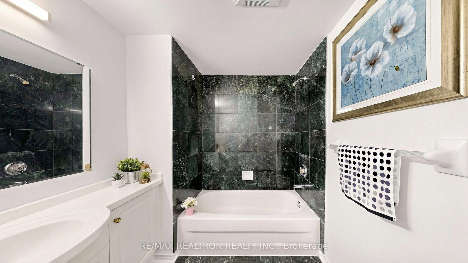 28 Rosebank Drive • #610 • Toronto, ON photo 28
