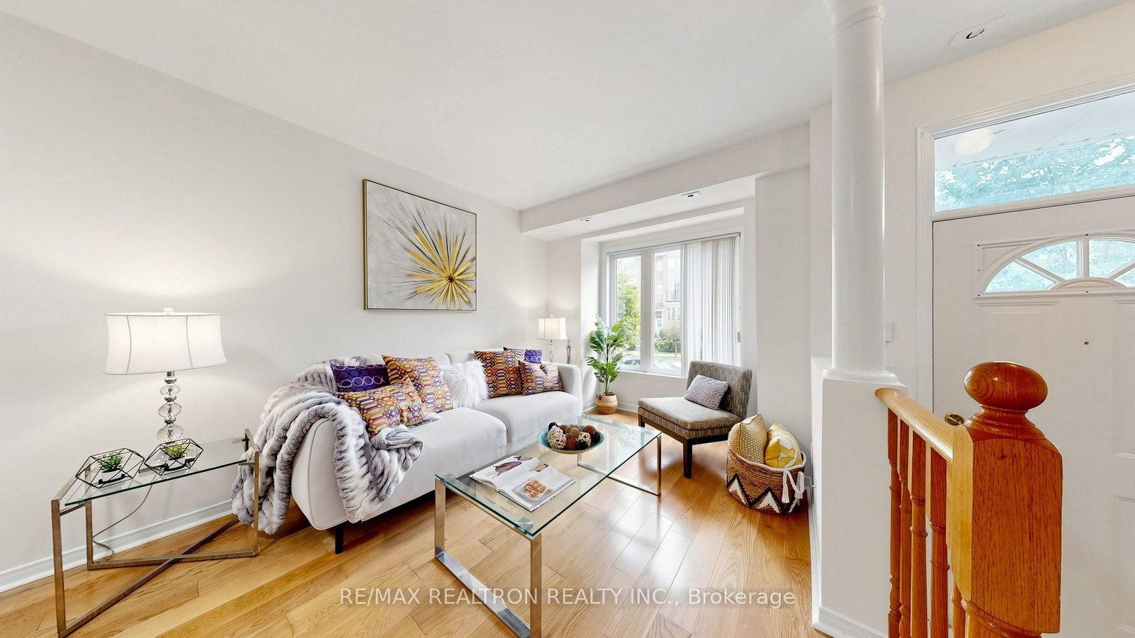 28 Rosebank Drive • #610 • Toronto, ON photo 8