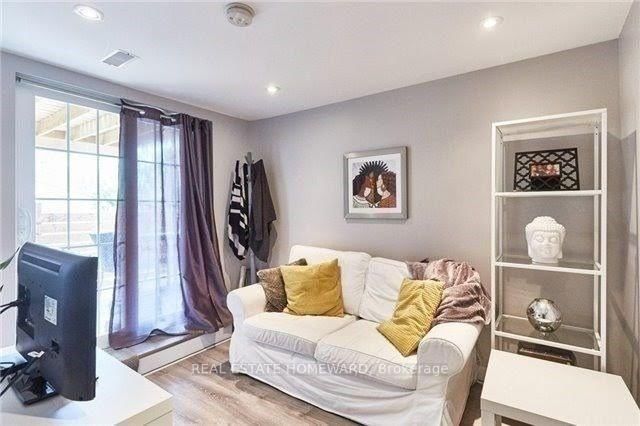 Lower level-47 Lowder Pl, Whitby, view 6