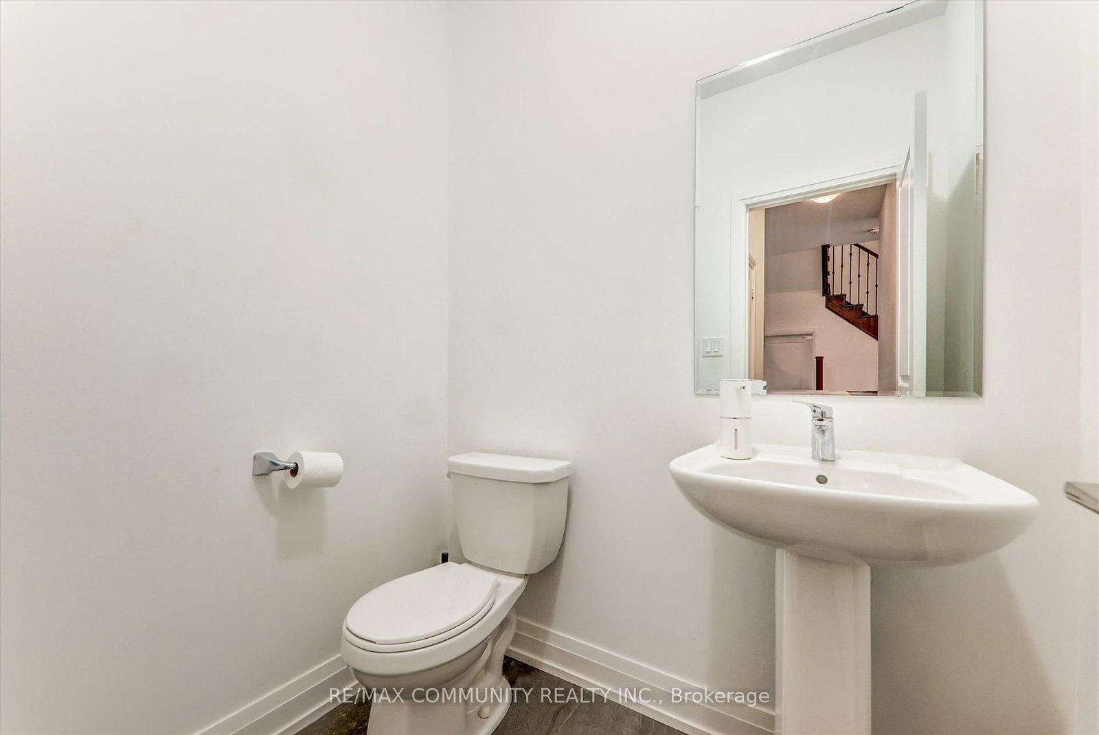 14 Audubon St, Whitby, view 18