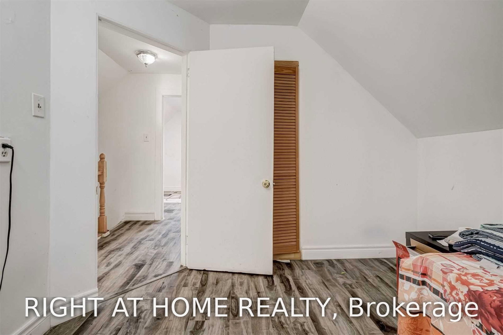 54 Byng Avenue • Toronto, ON photo 26