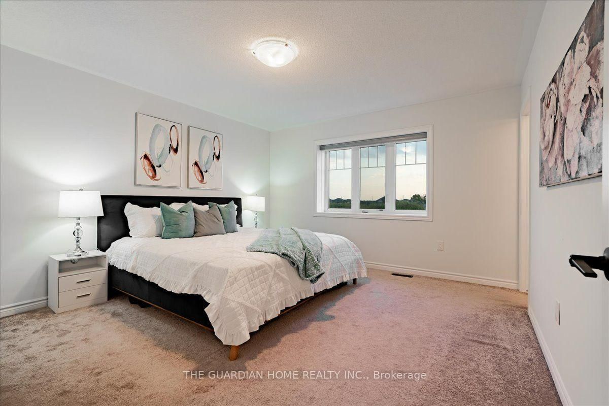 45 Barkerville Dr, Whitby, view 26