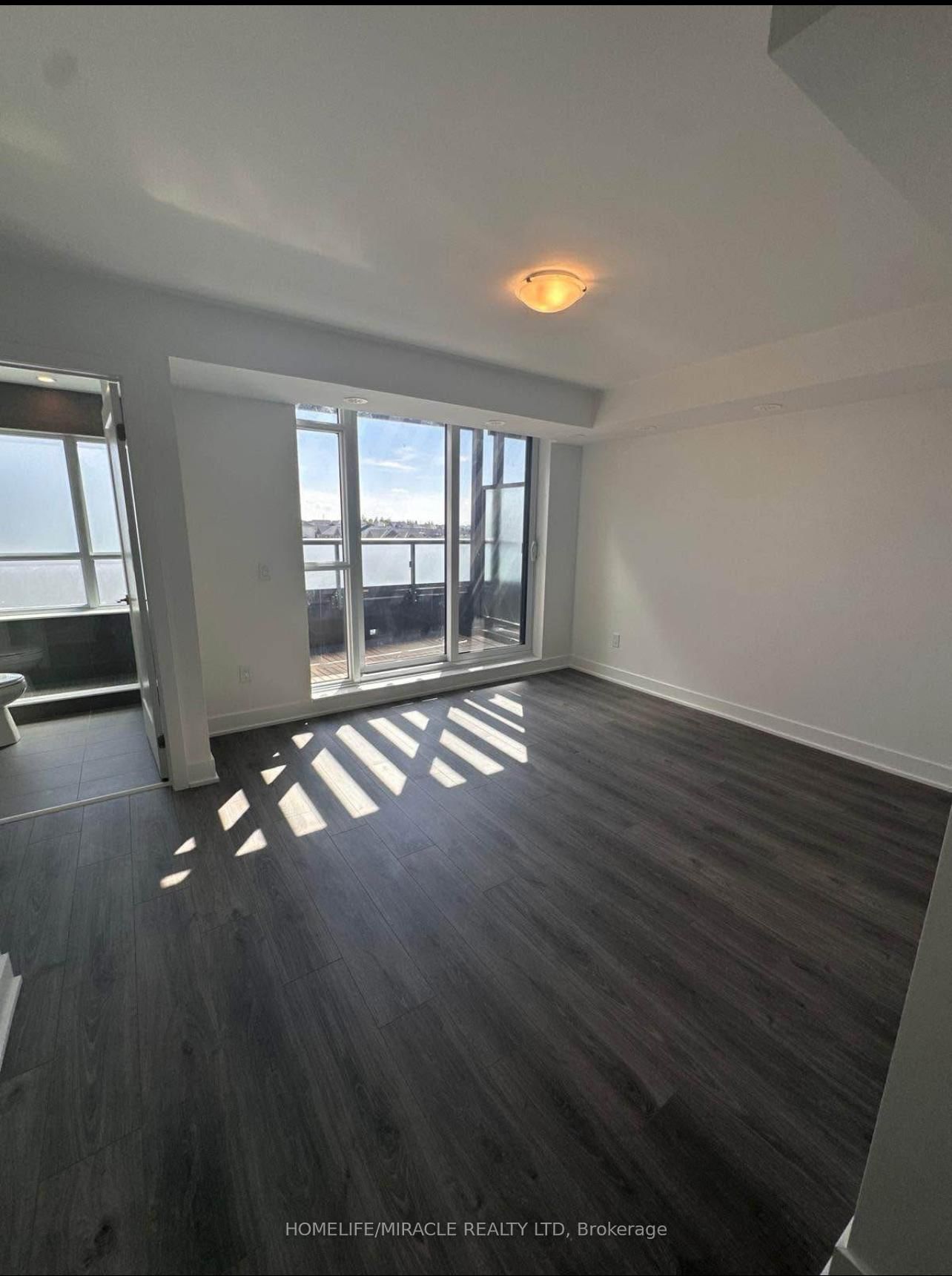 48 Alpine Symphony Path, Oshawa, view 8