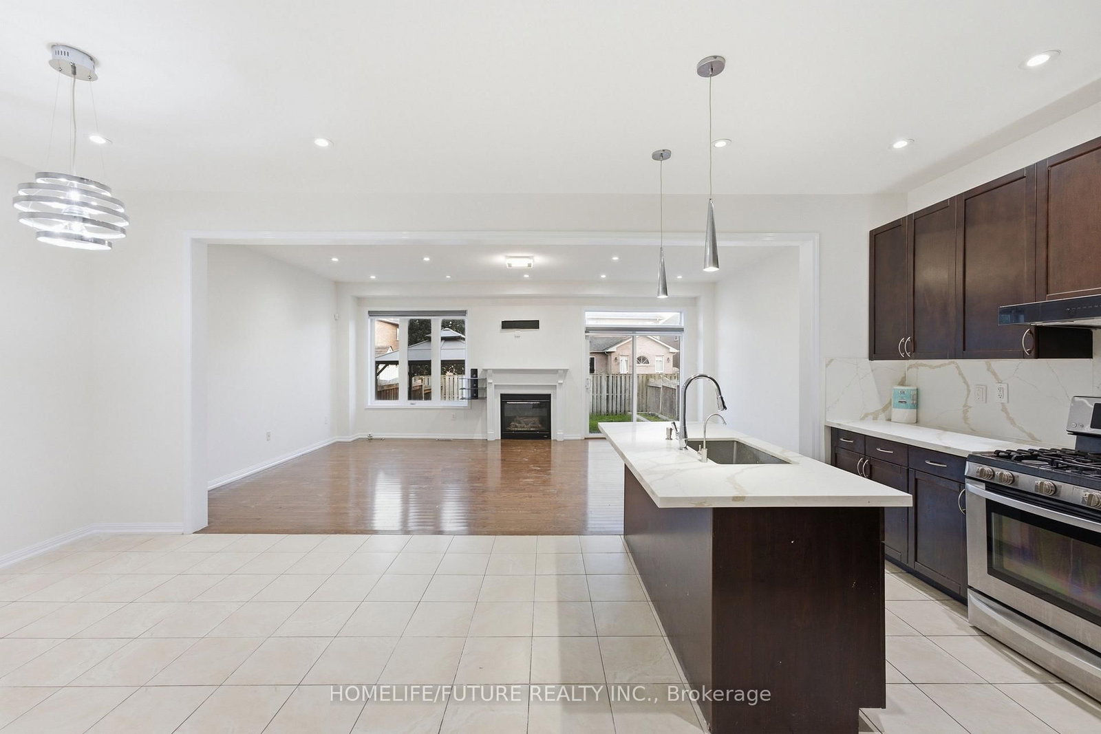 7 Beverton Crescent • Ajax, ON photo 6
