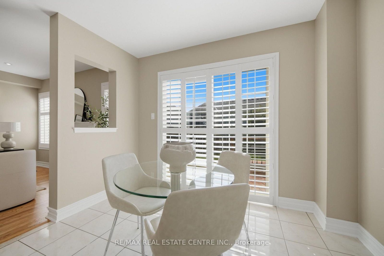 215 Willowbrook Drive • Whitby, ON photo 17