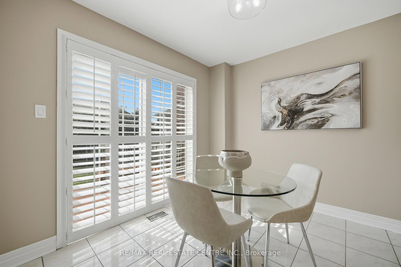 215 Willowbrook Drive • Whitby, ON photo 18