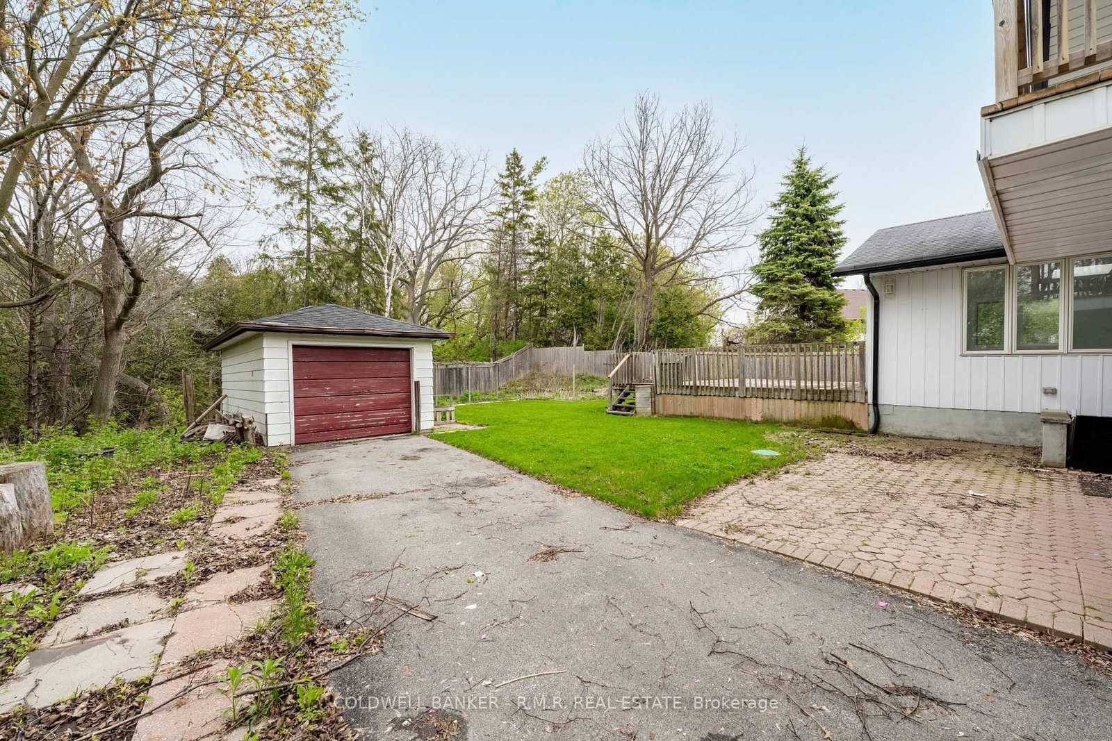 1549 Simcoe Street N • Oshawa, ON photo 24