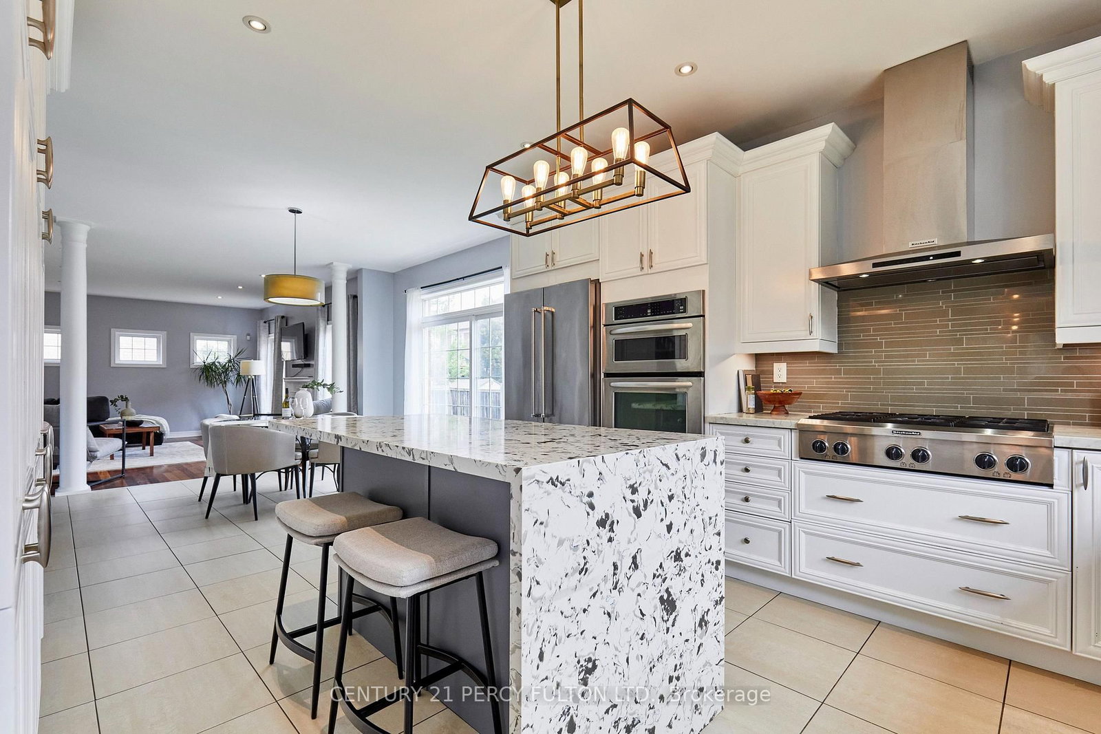 8 Mackeller Court • Ajax, ON photo 13