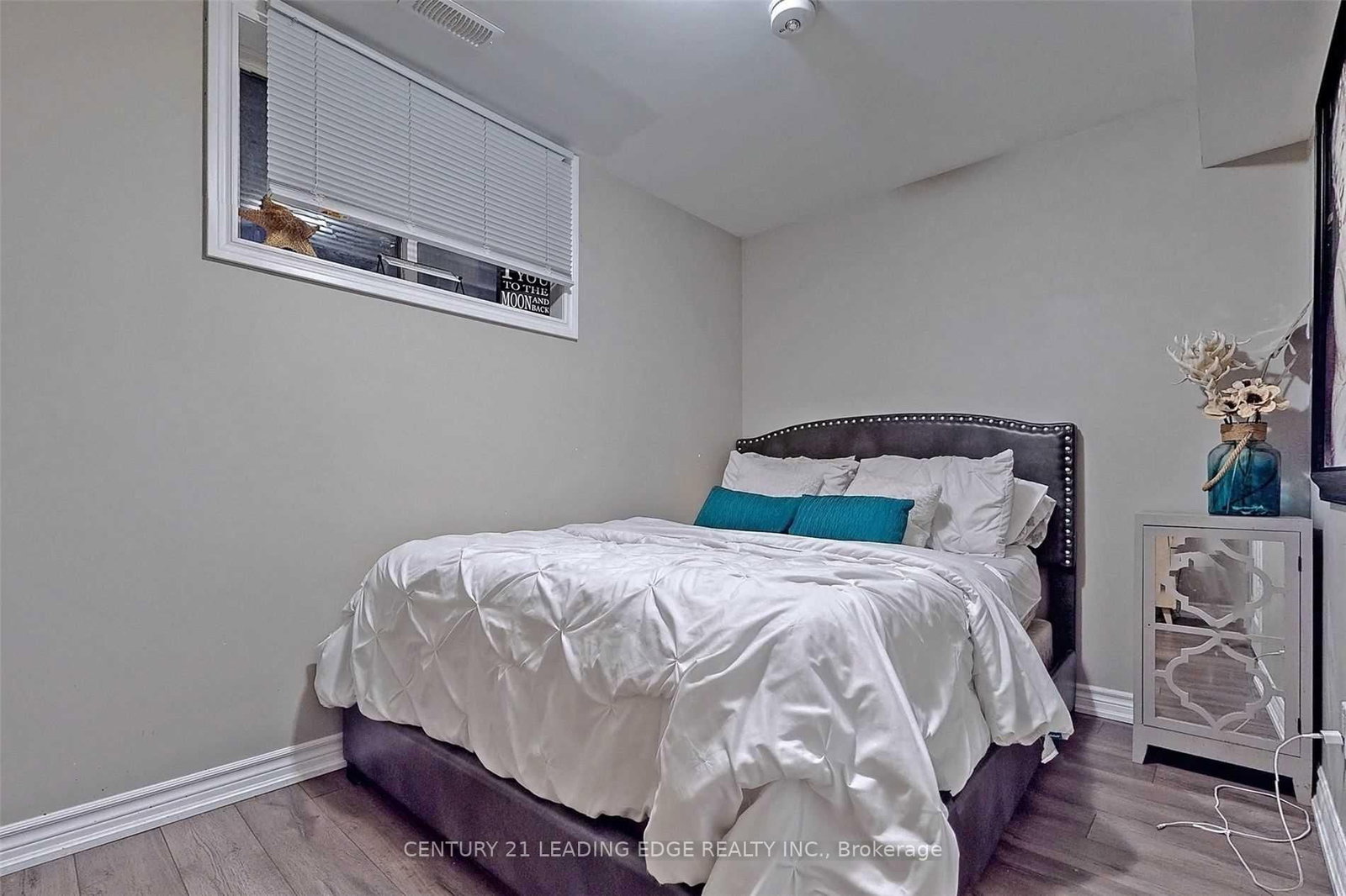 308 Elgin St, Oshawa, view 10