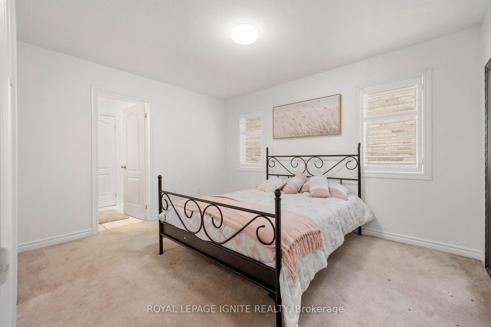 1 Morningstar Avenue • Whitby, ON photo 9