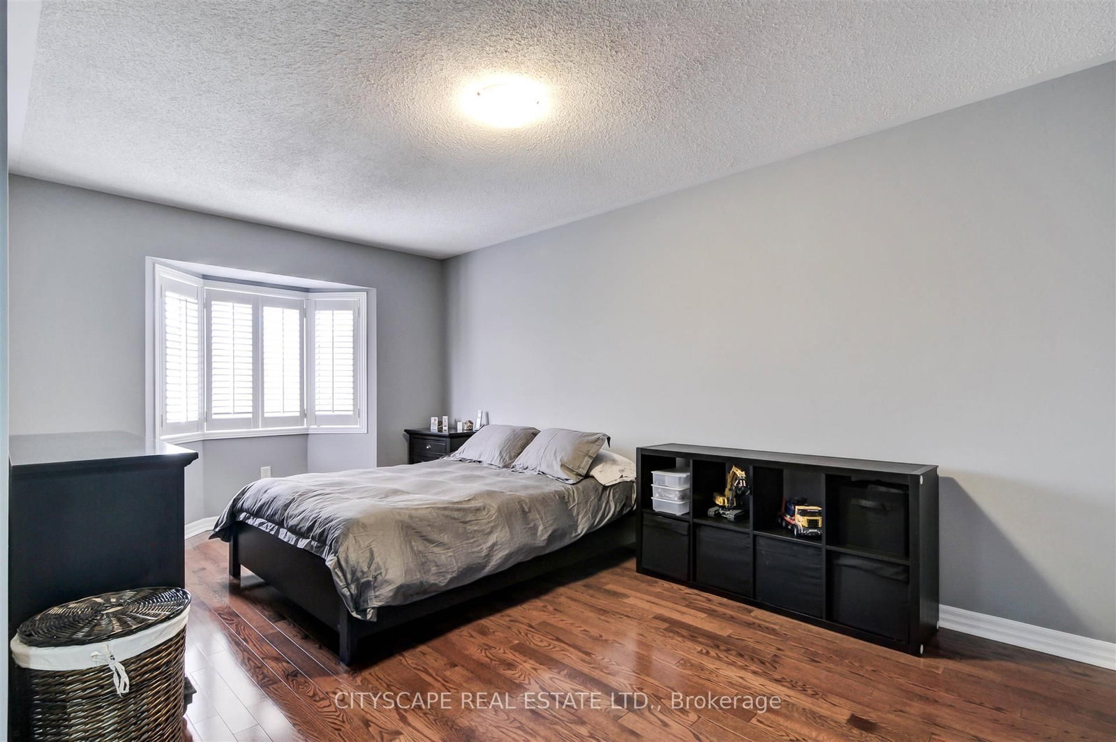 353 Sparrow Circle • Pickering, ON photo 24