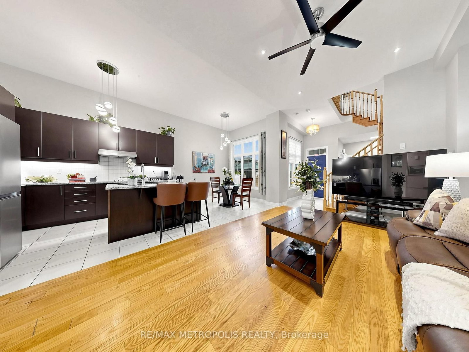 84 Braebrook Drive • Whitby, ON photo 8