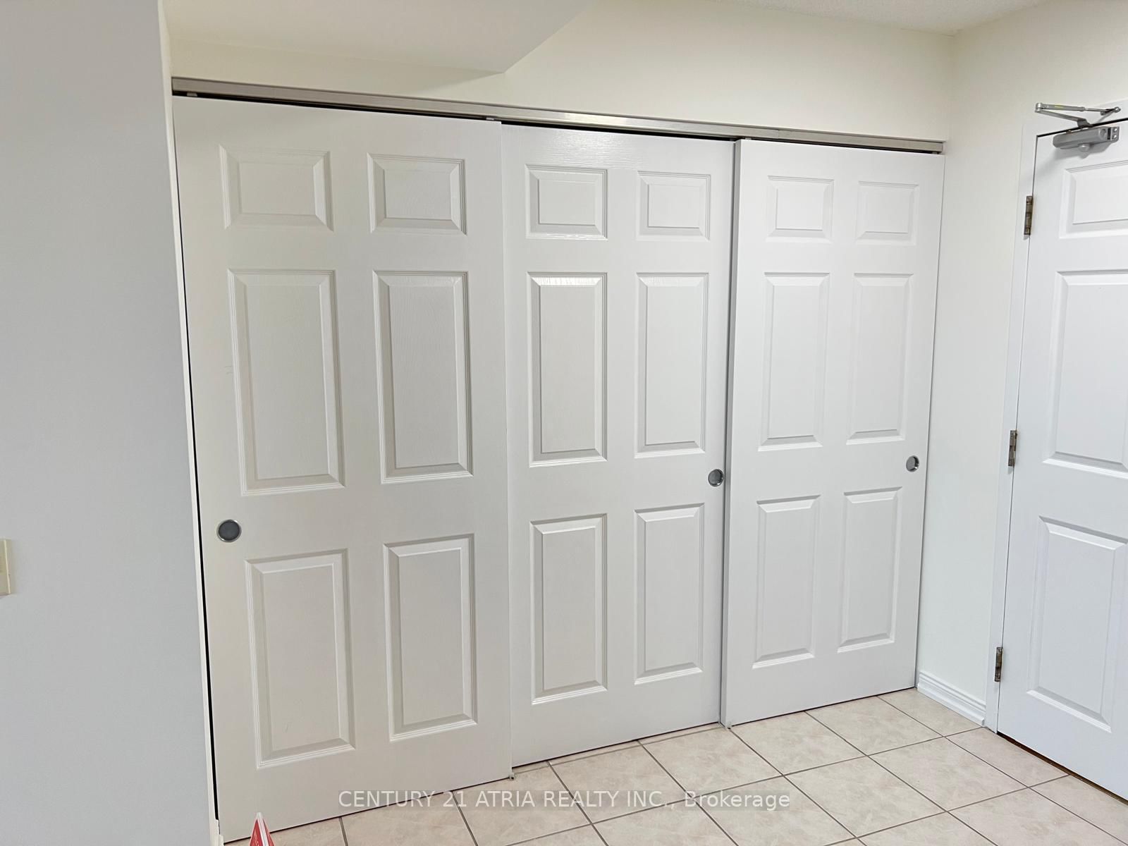 2800 Warden Avenue • #904 • Toronto, ON photo 4