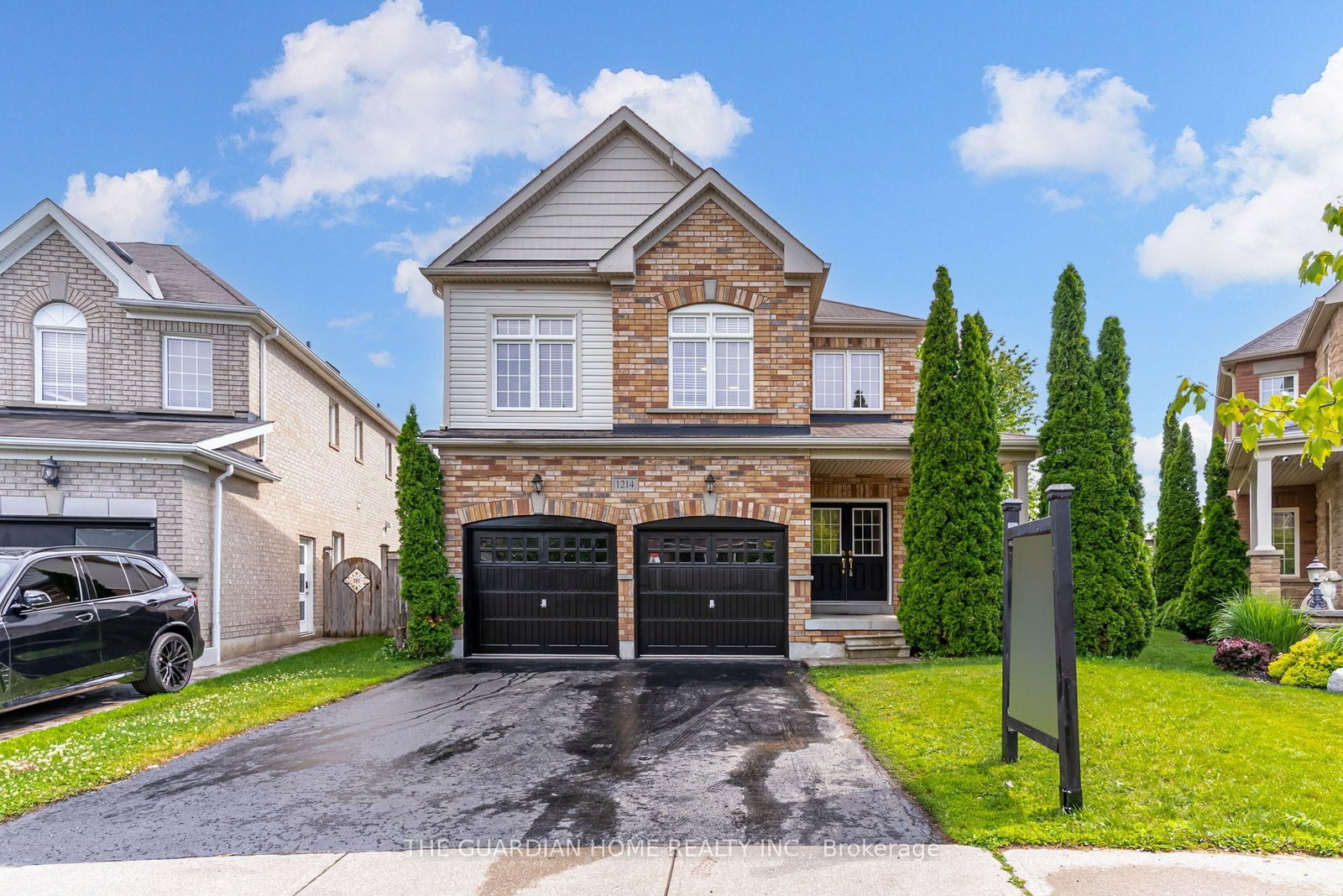 1214 Harlstone Crescent • Oshawa, ON photo 1